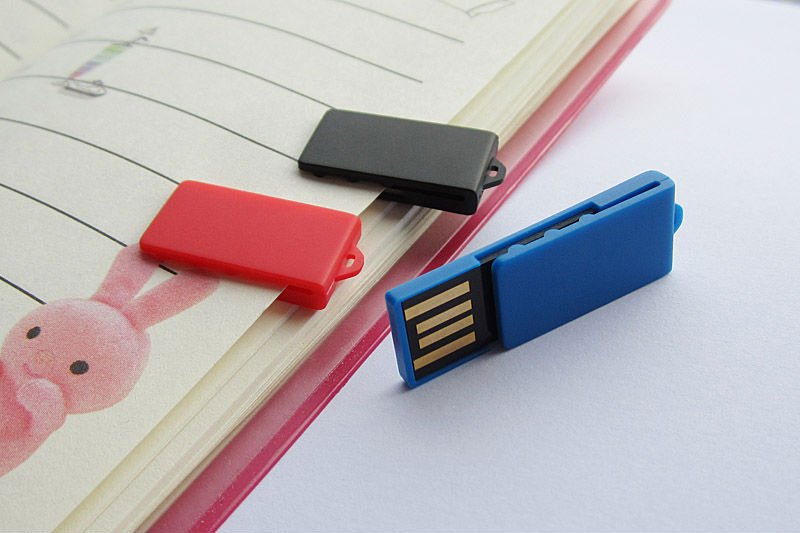 Clés USB mini clip pas chères made-to-usb