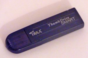 première clé USB thumbdrive