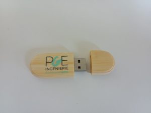 clé USB en bois PGE Ingenierie